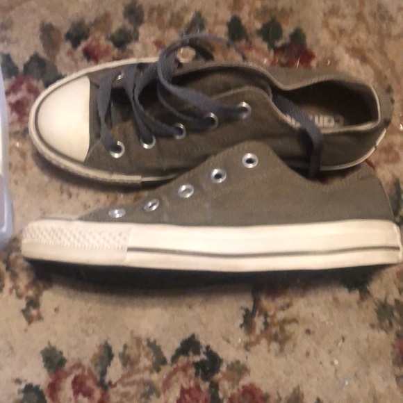 Women’s size 4 converse chuck taylor gray all star - Picture 7 of 7
